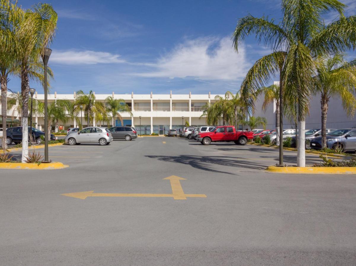 מלון Apodaca Ecohabit, Monterrey מראה חיצוני תמונה